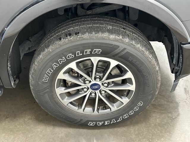 Thumbnail: 2018 Ford F-150 - 5