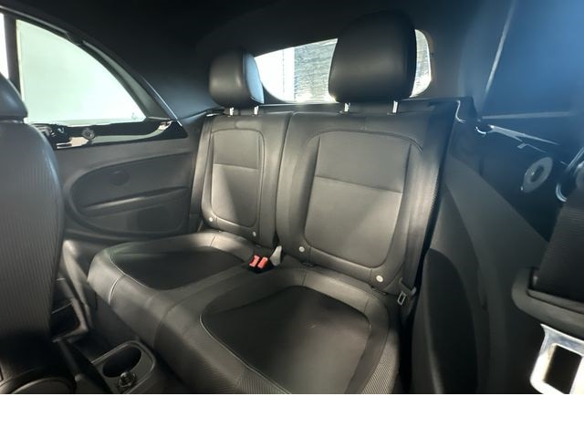 Thumbnail: 2014 Volkswagen Beetle - 16