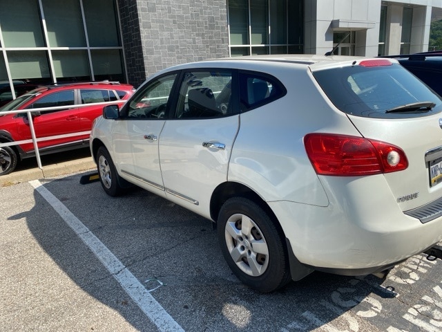 Thumbnail: 2014 Nissan Rogue - 2