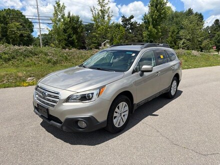 2016 Subaru Outback 2.5i Premium SUV