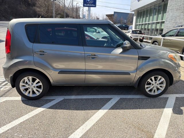 Thumbnail: 2012 Kia Soul - 18