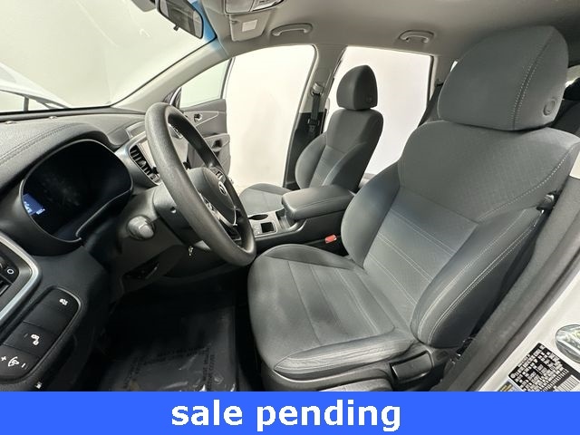 Thumbnail: 2019 Kia Sorento - 15