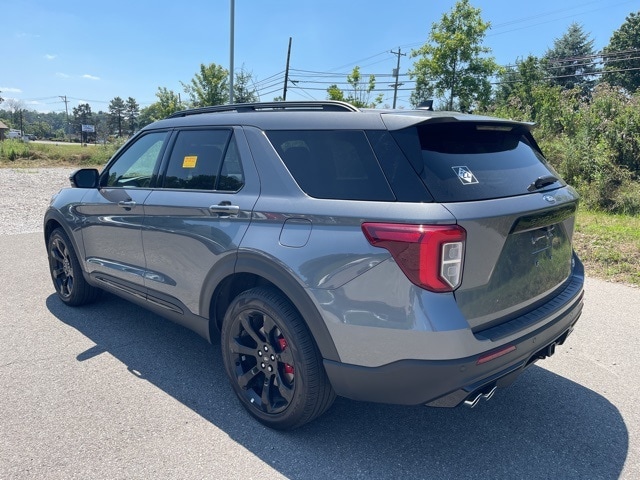 Thumbnail: 2023 Ford Explorer - 9
