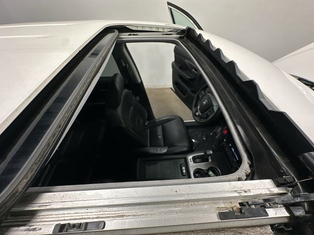 Thumbnail: 2017 Honda Pilot - 6