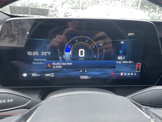 Thumbnail: 2025 Chevrolet Equinox - 10