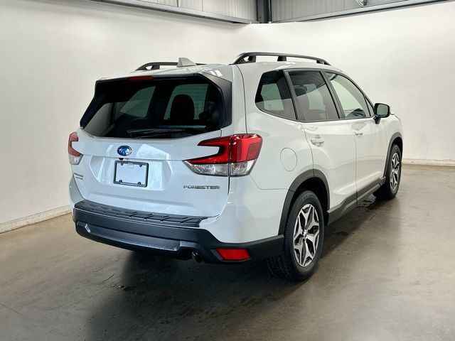 Thumbnail: 2023 Subaru Forester - 33