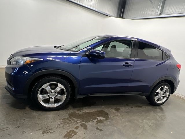 Thumbnail: 2017 Honda HR-V - 2