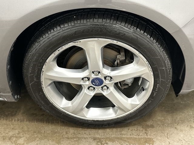 Thumbnail: 2014 Ford Fusion - 5