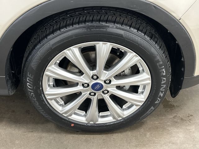 Thumbnail: 2017 Ford Escape - 5