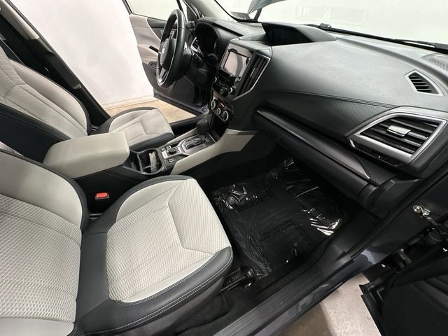 2022 Subaru Forester Premium 21