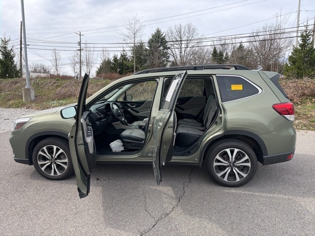 Thumbnail: 2021 Subaru Forester - 16