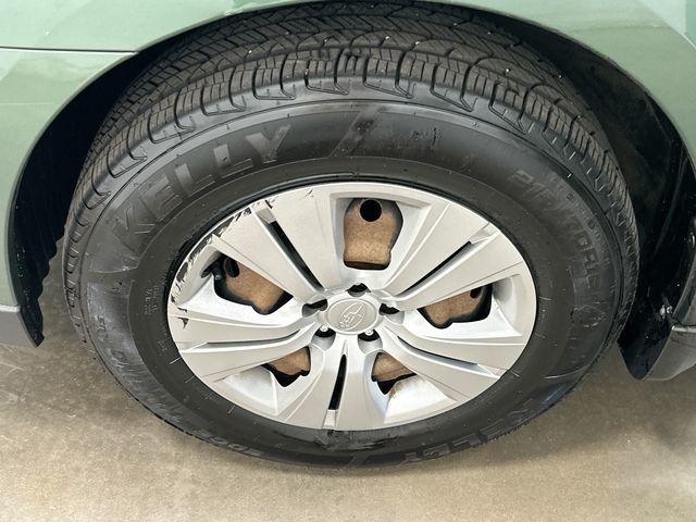 Thumbnail: 2010 Subaru Outback - 5
