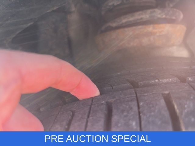 Thumbnail: 2015 Chevrolet Malibu - 4