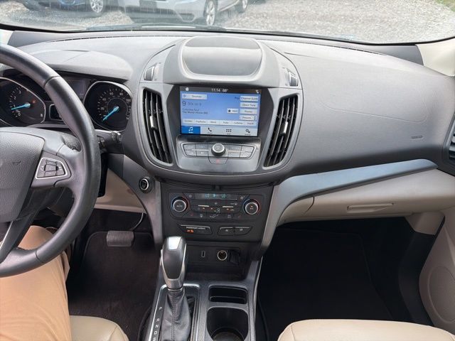 Thumbnail: 2019 Ford Escape - 21