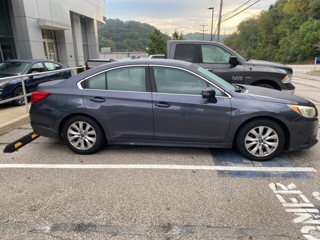 2016 Subaru Legacy 2.5i Premium photo 3