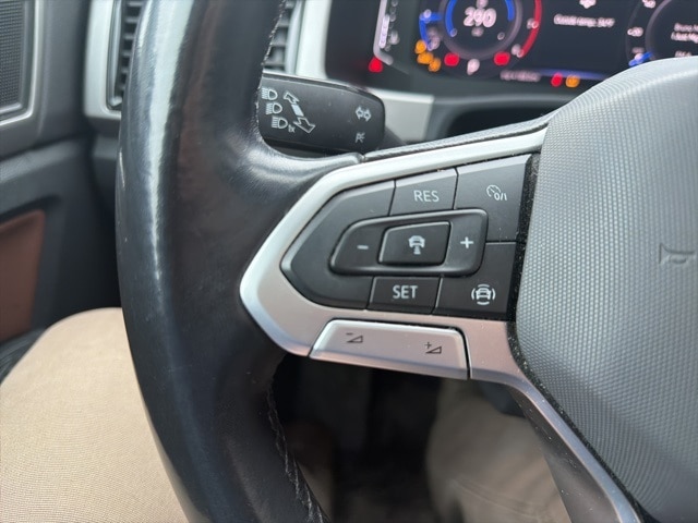 Thumbnail: 2021 Volkswagen Atlas - 17