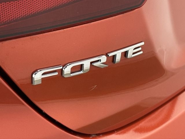 Thumbnail: 2021 Kia Forte - 27