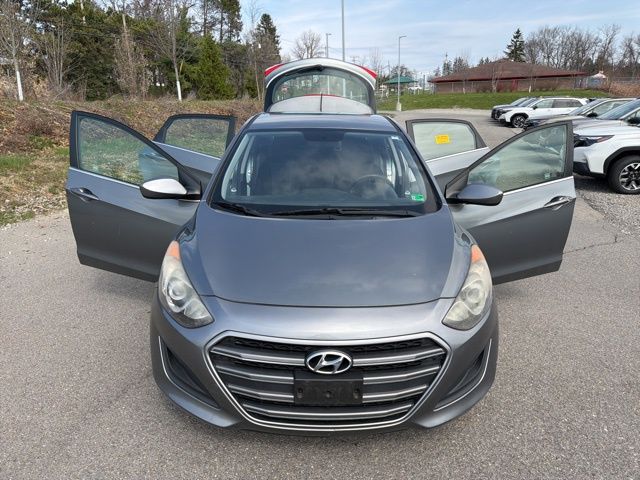 Thumbnail: 2016 Hyundai Elantra - 24