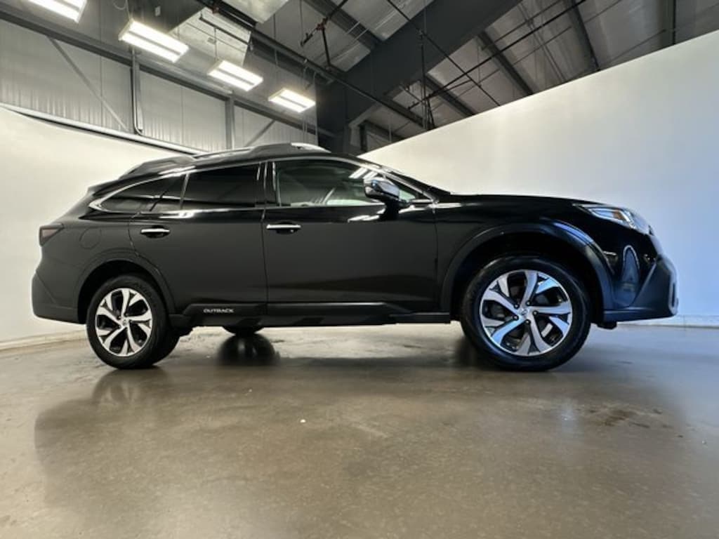 Used 2020 Subaru Outback Touring SUV