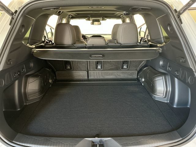 Thumbnail: 2026 Subaru Forester - 24