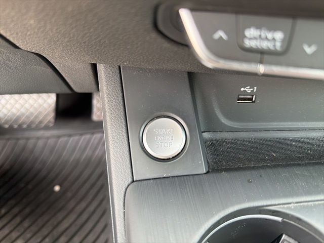 Thumbnail: 2018 Audi A4 - 25