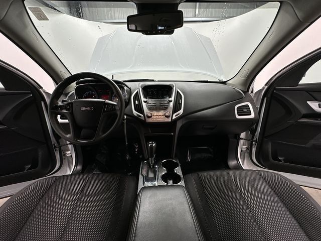 Thumbnail: 2017 GMC Terrain - 18