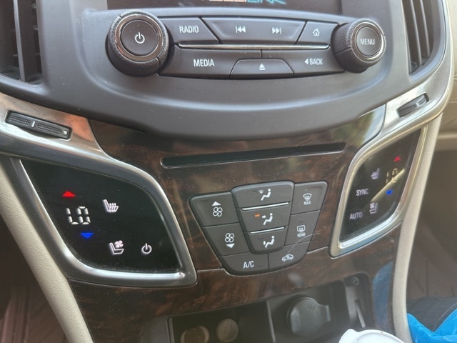 Thumbnail: 2014 Buick LaCrosse - 9