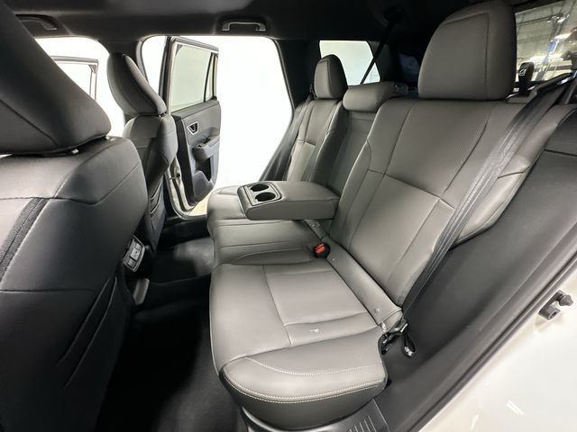 Thumbnail: 2026 Subaru Outback - 19