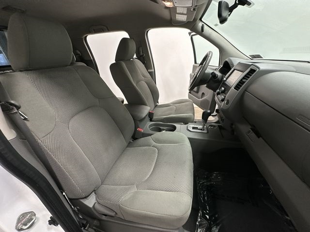 Thumbnail: 2021 Nissan Frontier - 21