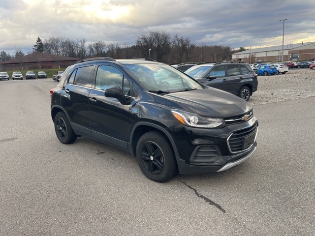 Thumbnail: 2019 Chevrolet Trax - 4