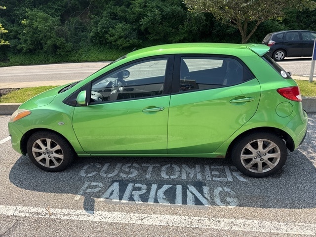 Thumbnail: 2013 Mazda Mazda2 - 2