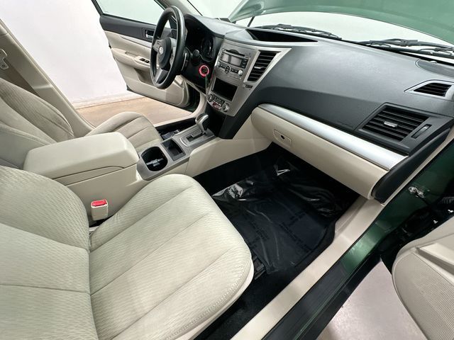 Thumbnail: 2010 Subaru Outback - 17
