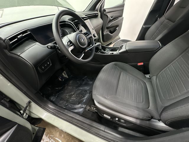 Thumbnail: 2022 Hyundai Santa Cruz - 16