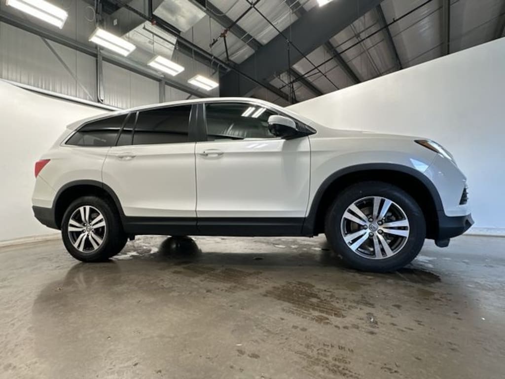 Used 2017 Honda Pilot EX-L SUV