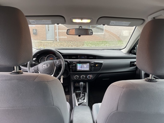 Thumbnail: 2016 Toyota Corolla - 15