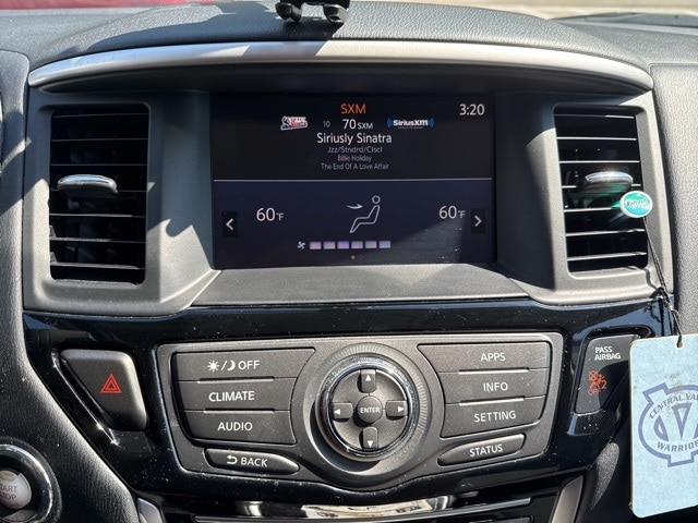Thumbnail: 2019 Nissan Pathfinder - 6