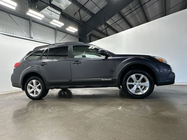 Thumbnail: 2013 Subaru Outback - 3