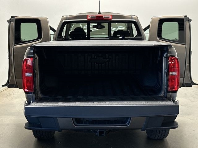 Thumbnail: 2016 Chevrolet Colorado - 23