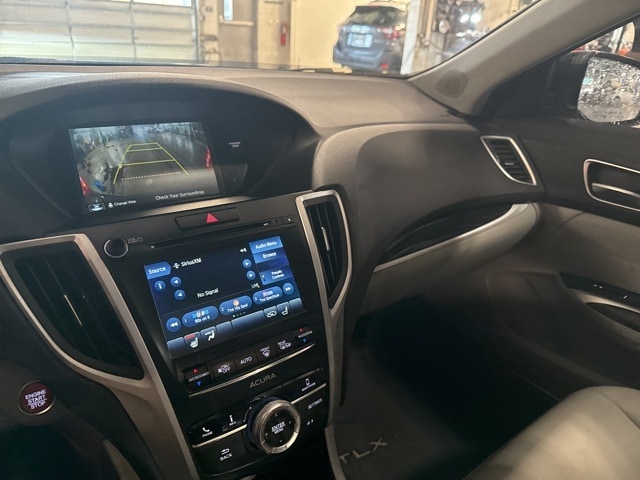 Thumbnail: 2018 Acura TLX - 21