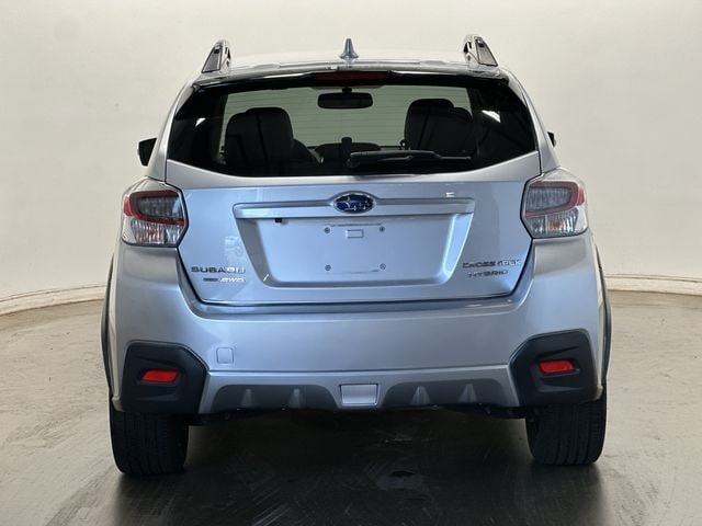 Thumbnail: 2016 Subaru Crosstrek - 4
