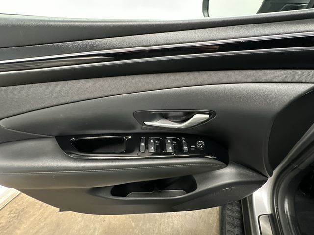 Thumbnail: 2024 Hyundai Tucson - 19