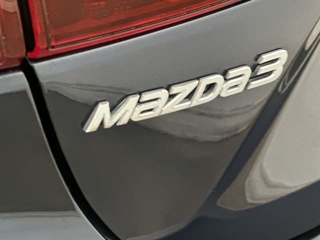 Thumbnail: 2018 Mazda Mazda3 - 27