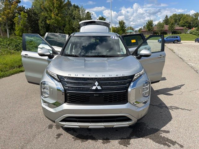 2022 Mitsubishi Outlander SE - Photo 28
