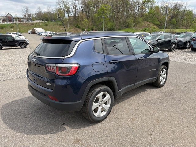 Thumbnail: 2018 Jeep Compass - 9