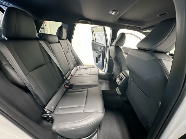 Thumbnail: 2026 Subaru Outback - 23