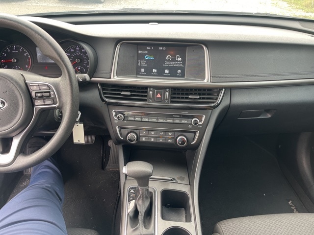 Thumbnail: 2018 Kia Optima - 14