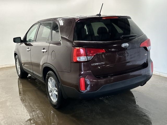 Thumbnail: 2014 Kia Sorento - 28