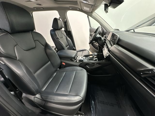 Thumbnail: 2024 Kia Telluride - 24