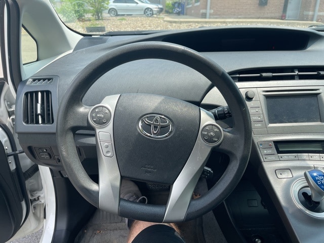 2012 Toyota Prius Two 13