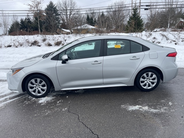 Thumbnail: 2023 Toyota Corolla - 15